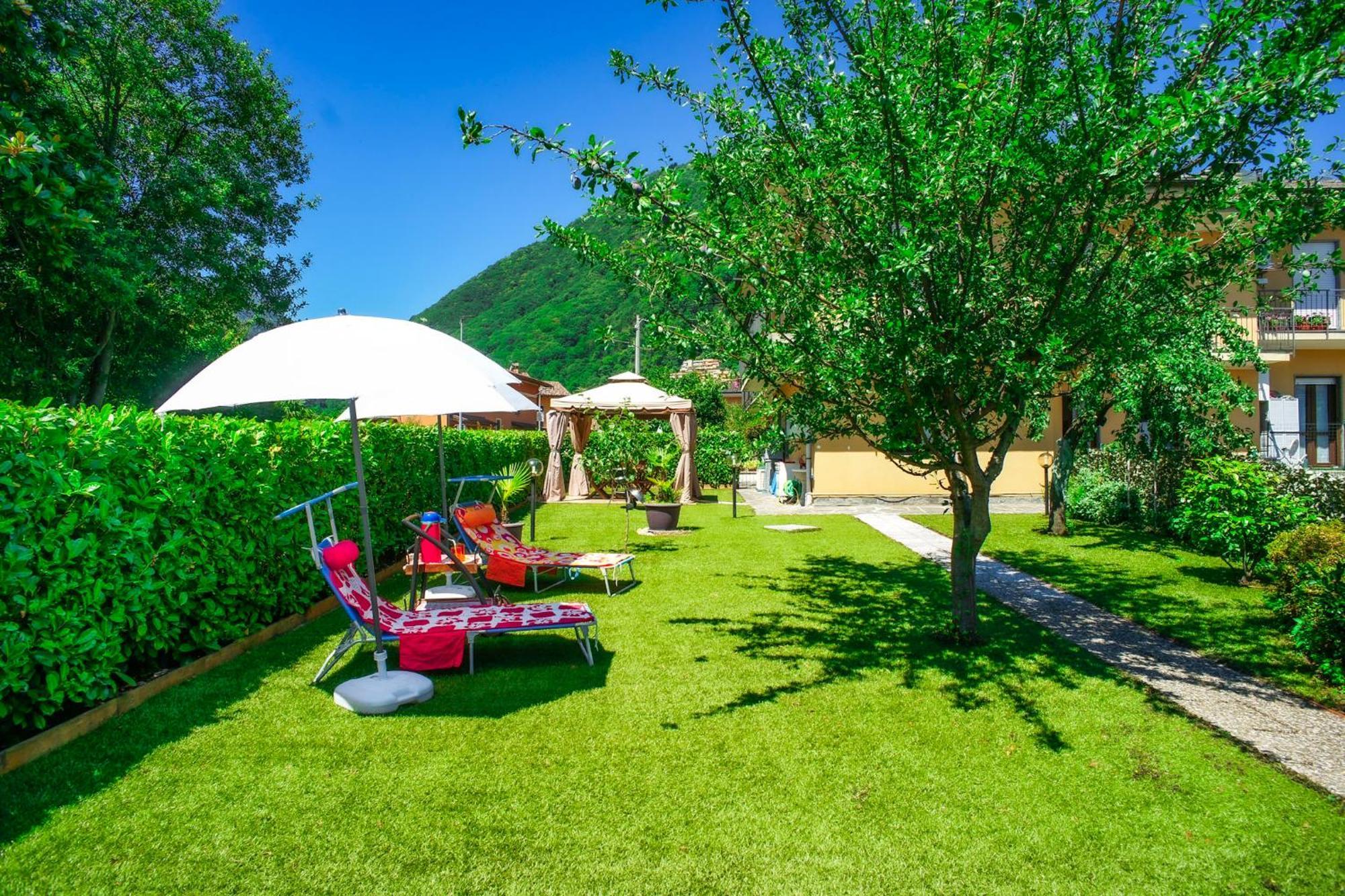 Casa Fiorella كانوبيو المظهر الخارجي الصورة